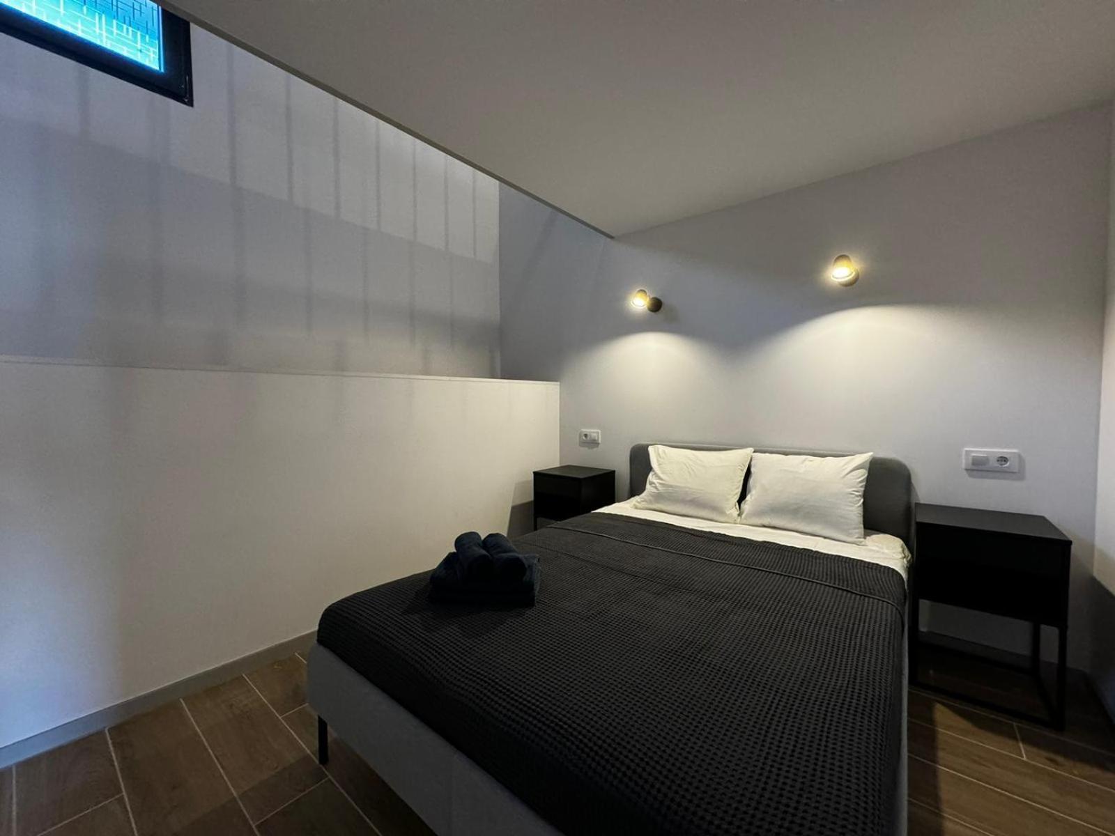 Melia Y Fuster 23C Aparthotel Valencia Exterior foto